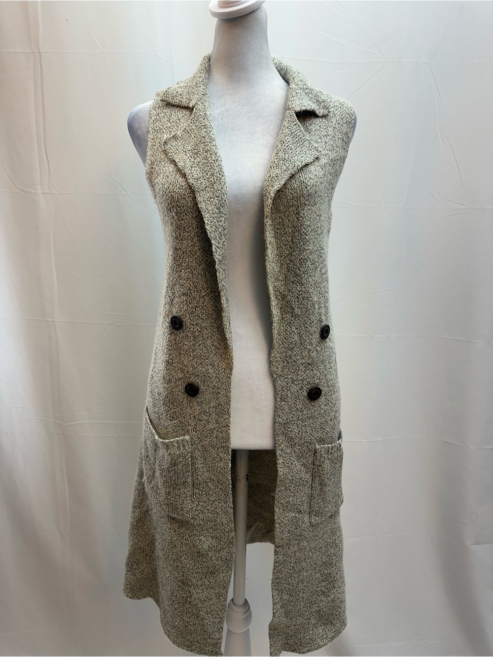 Sleeveless Open-Front Knit Long Vest Sweater in Oatmeal